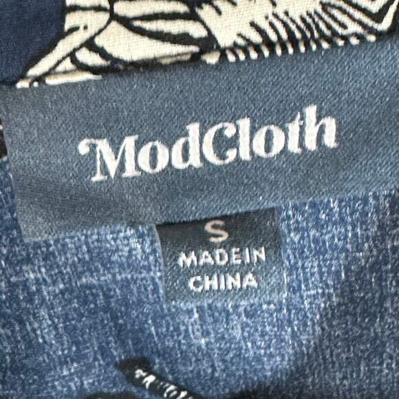 Modcloth Zebra A New Classic Button Up Top Womans Small Novelty Career Work - Picture 6 of 10